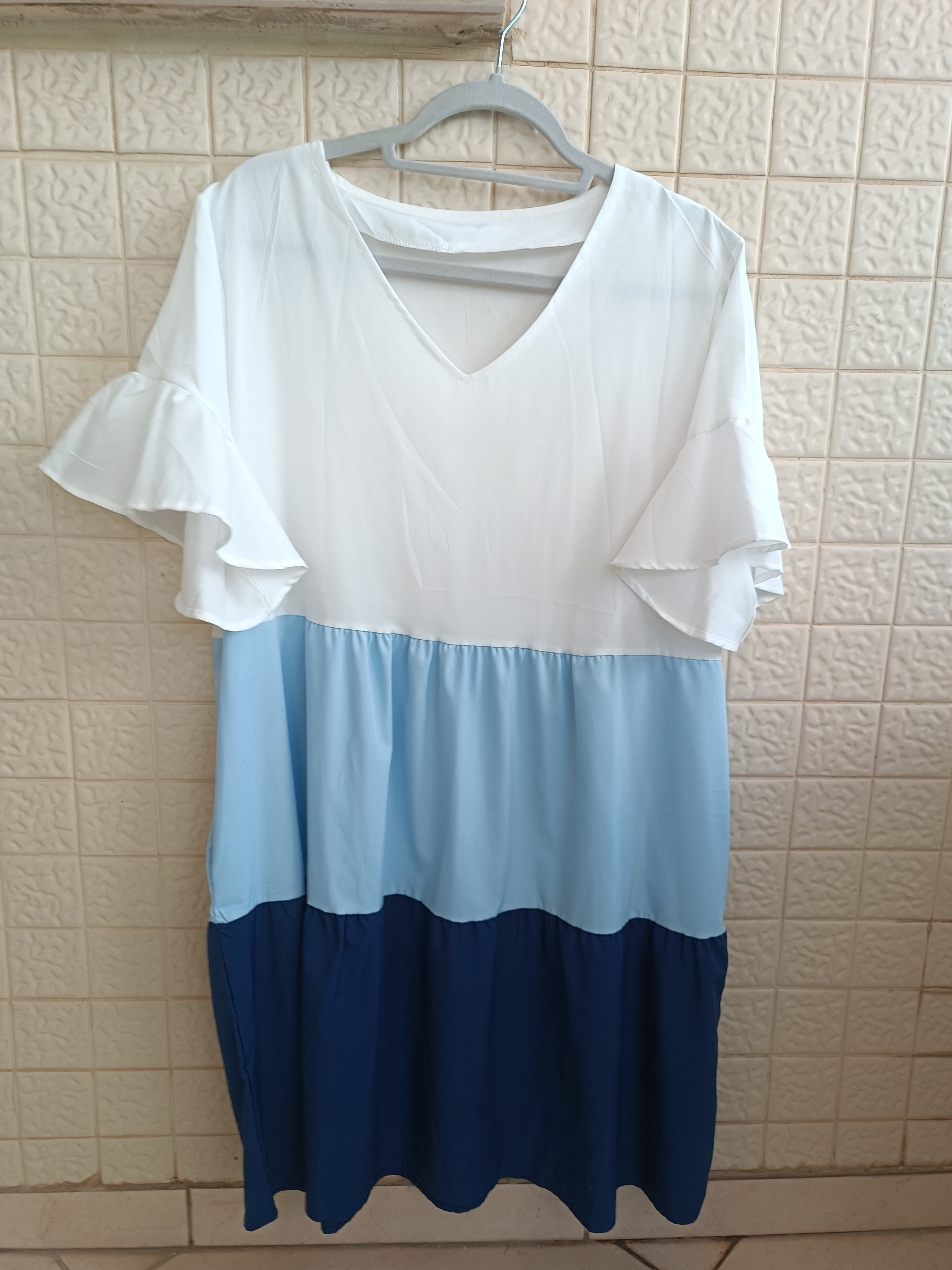 Blue and white women's summer dress, size M/L – in excellent condition